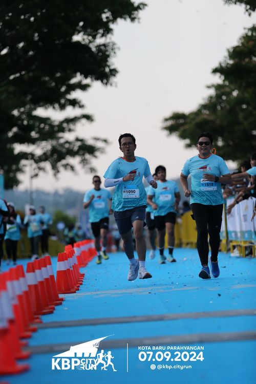 Race photo from KBP City Run 2024