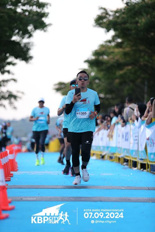 Race photo from KBP City Run 2024
