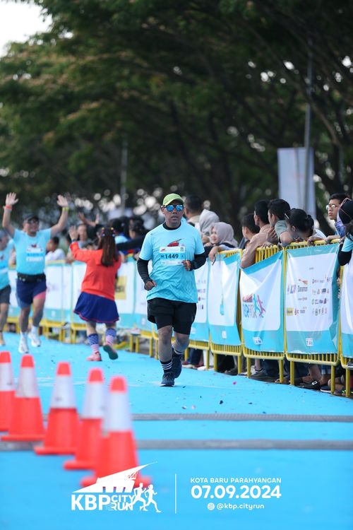 Race photo from KBP City Run 2024