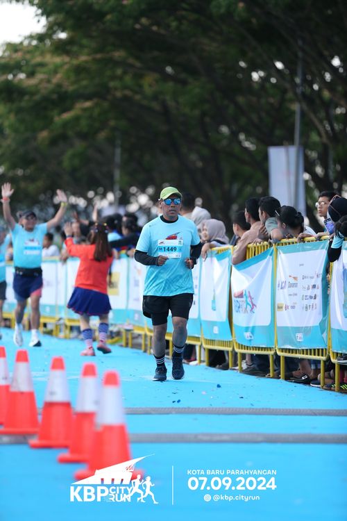 Race photo from KBP City Run 2024