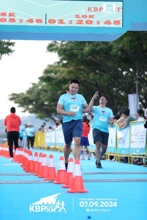 Race photo from KBP City Run 2024