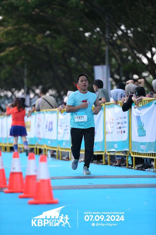Race photo from KBP City Run 2024