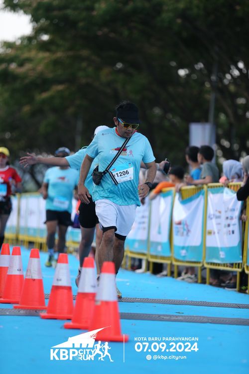 Race photo from KBP City Run 2024