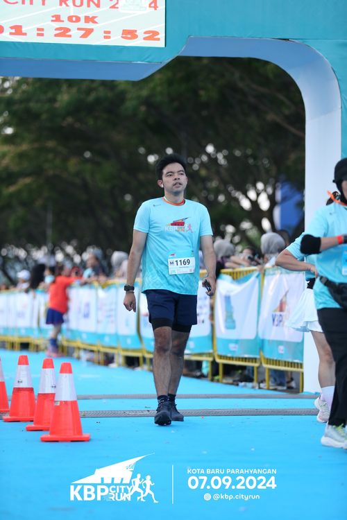 Race photo from KBP City Run 2024