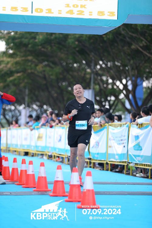 Race photo from KBP City Run 2024