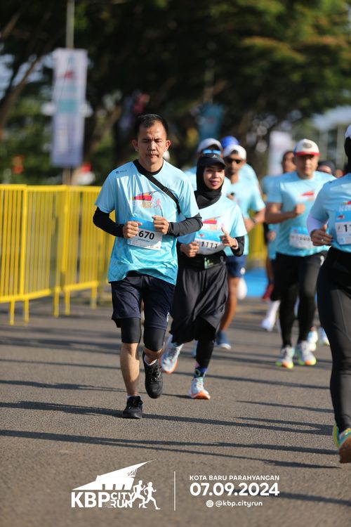 Race photo from KBP City Run 2024