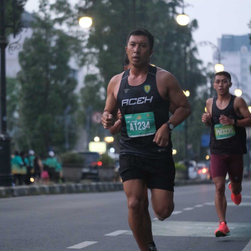 Race photo from BAUR RUN 2025