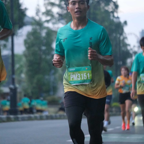 Race photo from BAUR RUN 2025