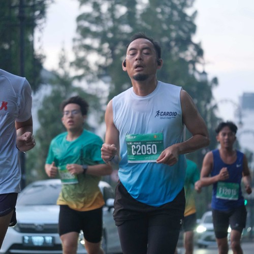 Race photo from BAUR RUN 2025
