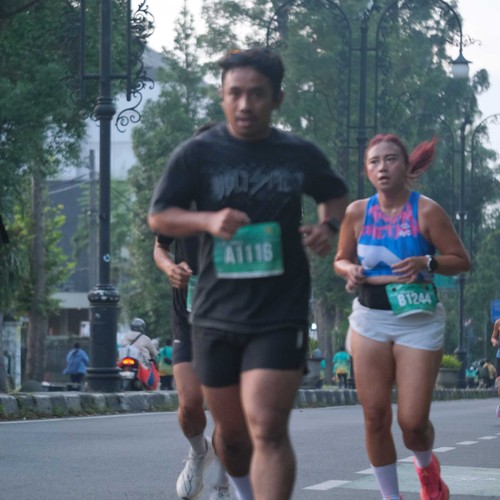 Race photo from BAUR RUN 2025