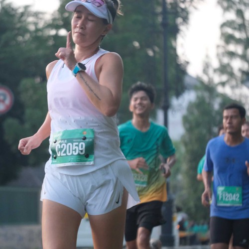 Race photo from BAUR RUN 2025