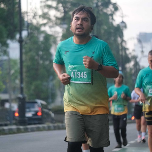 Race photo from BAUR RUN 2025