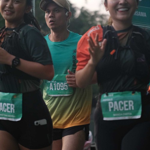 Race photo from BAUR RUN 2025