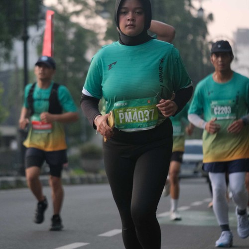 Race photo from BAUR RUN 2025
