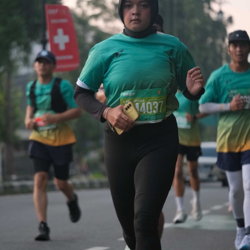 Race photo from BAUR RUN 2025