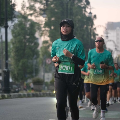 Race photo from BAUR RUN 2025