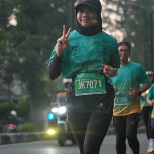 Race photo from BAUR RUN 2025