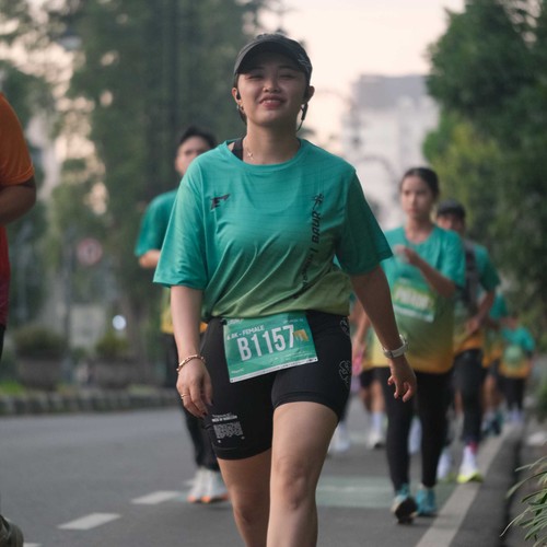 Race photo from BAUR RUN 2025