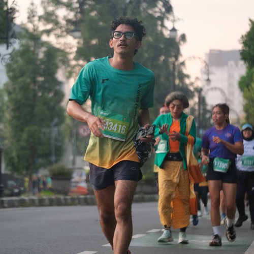 Race photo from BAUR RUN 2025