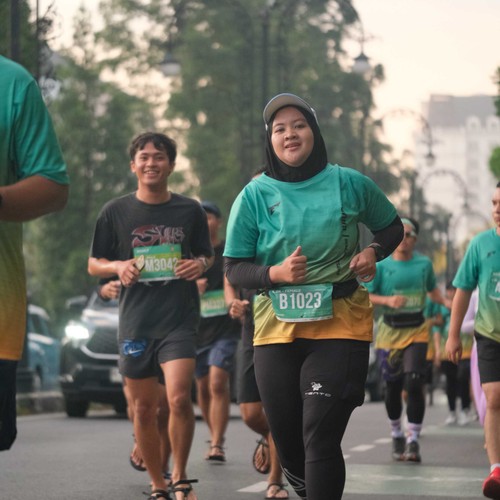 Race photo from BAUR RUN 2025