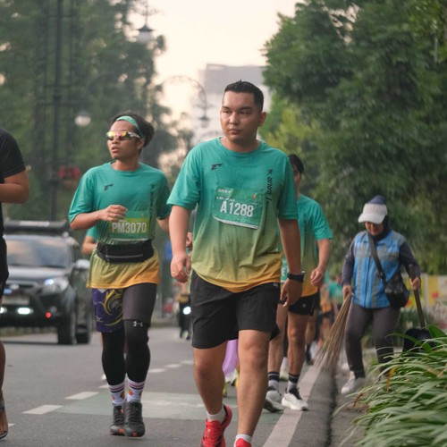 Race photo from BAUR RUN 2025