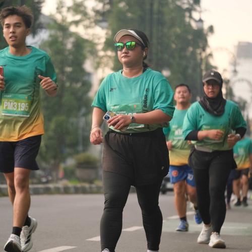 Race photo from BAUR RUN 2025