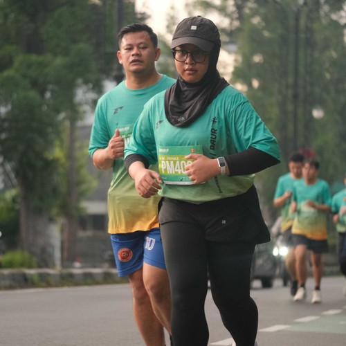 Race photo from BAUR RUN 2025
