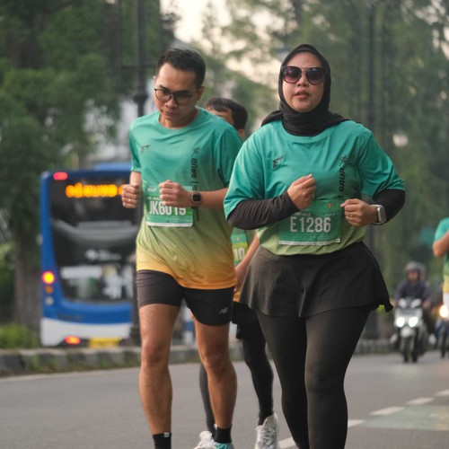 Race photo from BAUR RUN 2025