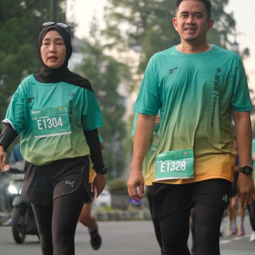 Race photo from BAUR RUN 2025