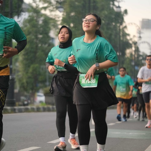 Race photo from BAUR RUN 2025