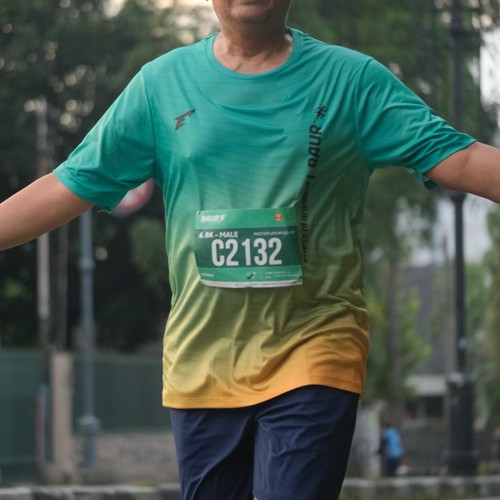 Race photo from BAUR RUN 2025