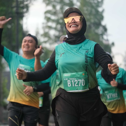 Race photo from BAUR RUN 2025