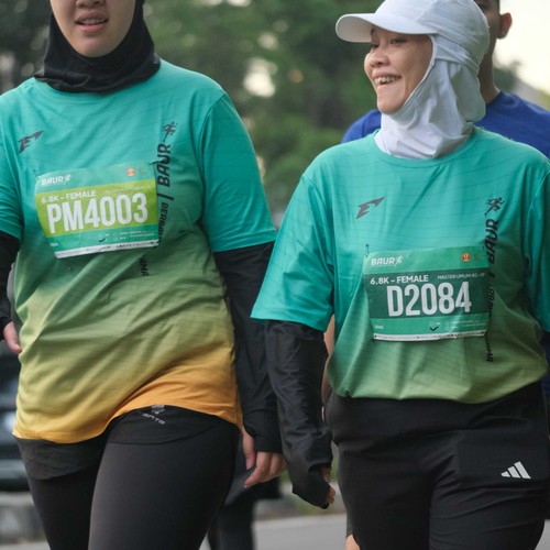 Race photo from BAUR RUN 2025
