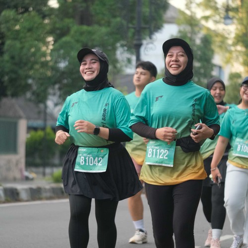 Race photo from BAUR RUN 2025