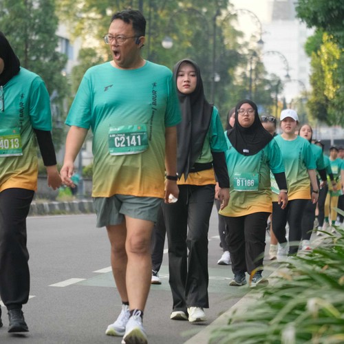 Race photo from BAUR RUN 2025
