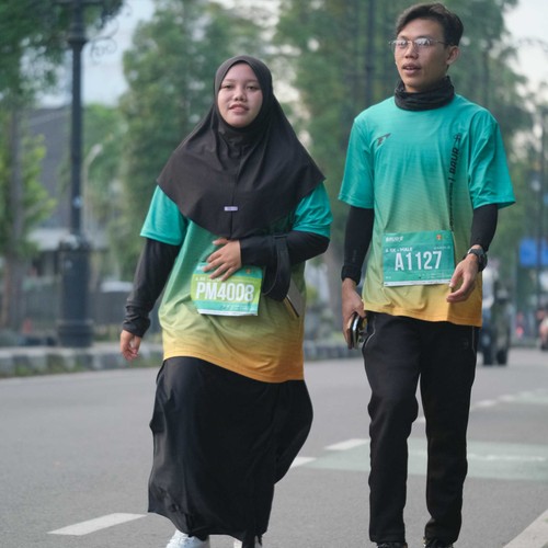 Race photo from BAUR RUN 2025