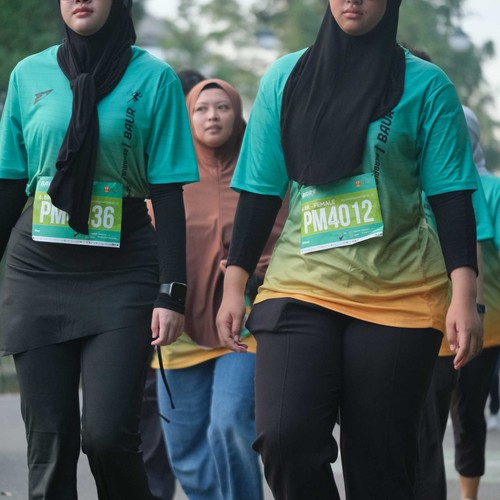 Race photo from BAUR RUN 2025