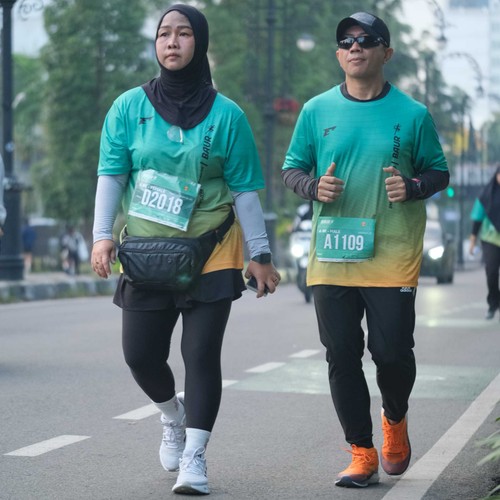 Race photo from BAUR RUN 2025