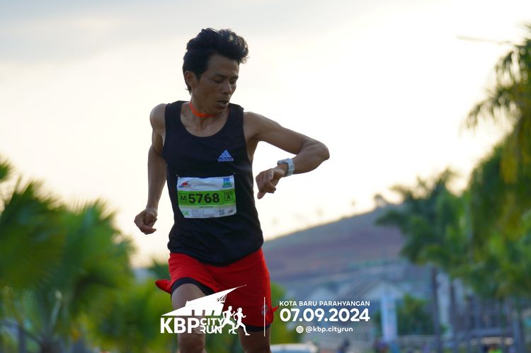 Race photo from KBP City Run 2024