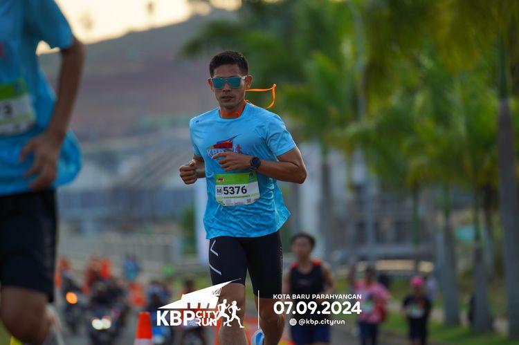 Race photo from KBP City Run 2024