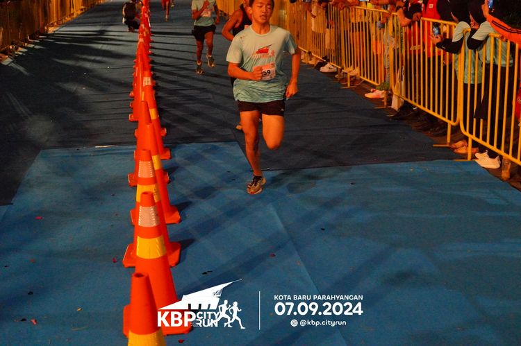 Race photo from KBP City Run 2024