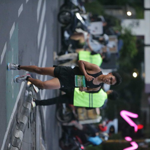 Race photo from BAUR RUN 2025