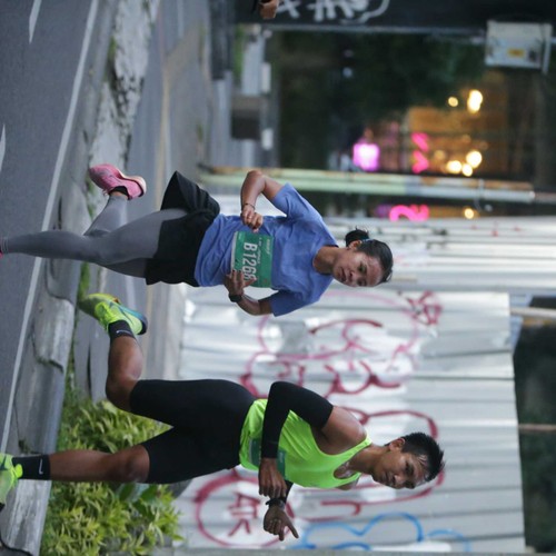 Race photo from BAUR RUN 2025