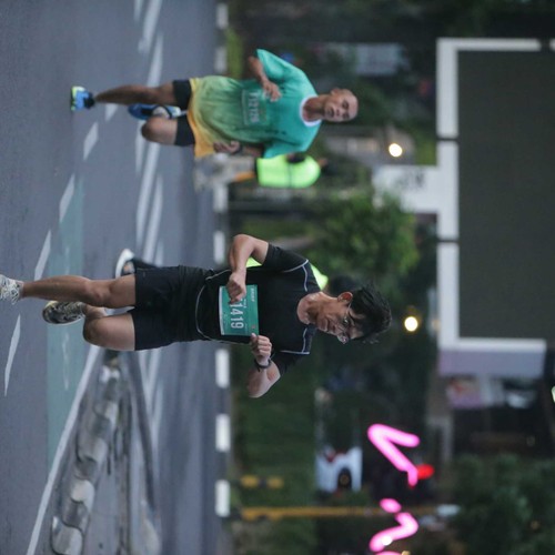 Race photo from BAUR RUN 2025
