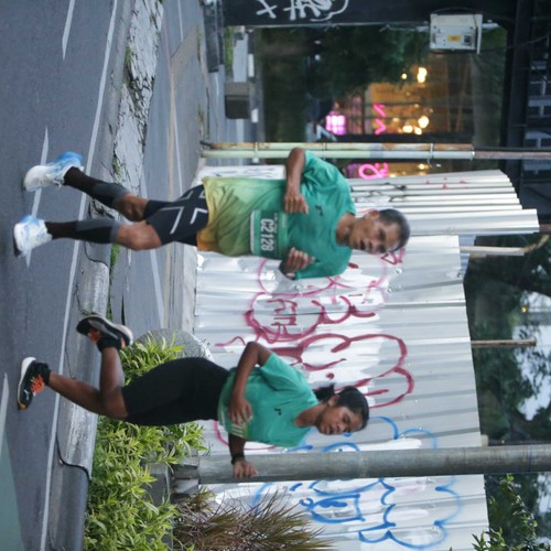 Race photo from BAUR RUN 2025