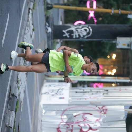 Race photo from BAUR RUN 2025