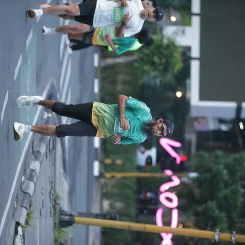 Race photo from BAUR RUN 2025