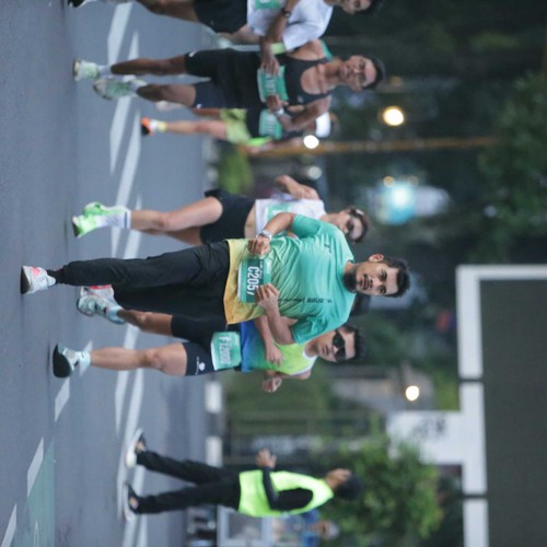 Race photo from BAUR RUN 2025