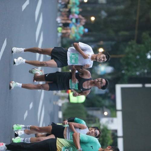 Race photo from BAUR RUN 2025