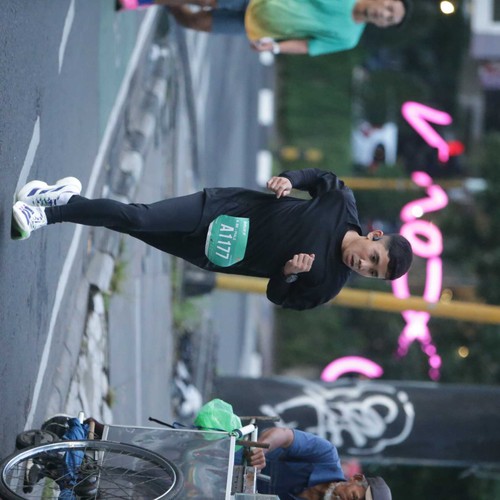 Race photo from BAUR RUN 2025